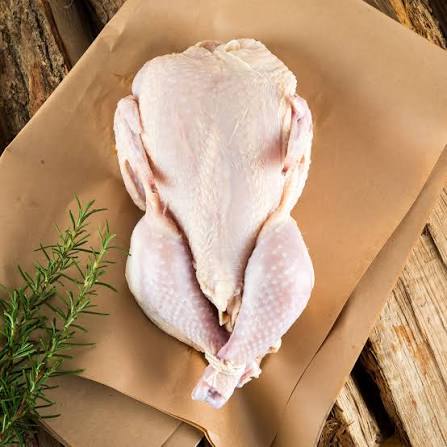 Fresh Whole Chicken for sale in Karachi - Akhtar Sabir Fresh